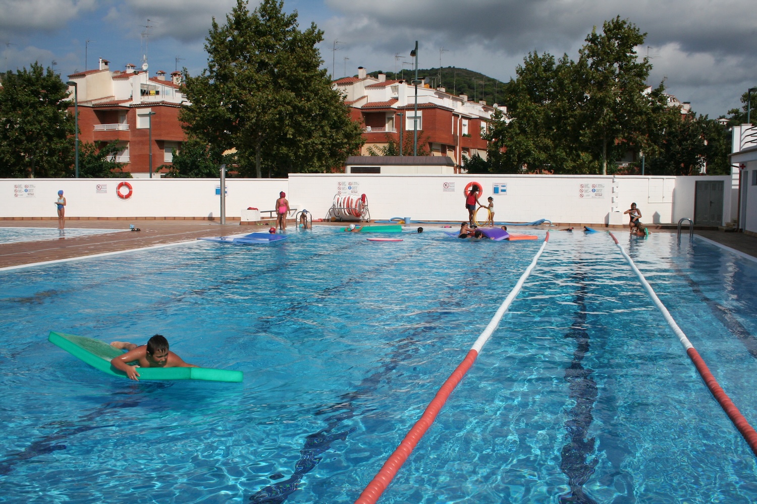 La piscina municipal, oberta fins a l'11 de setembre