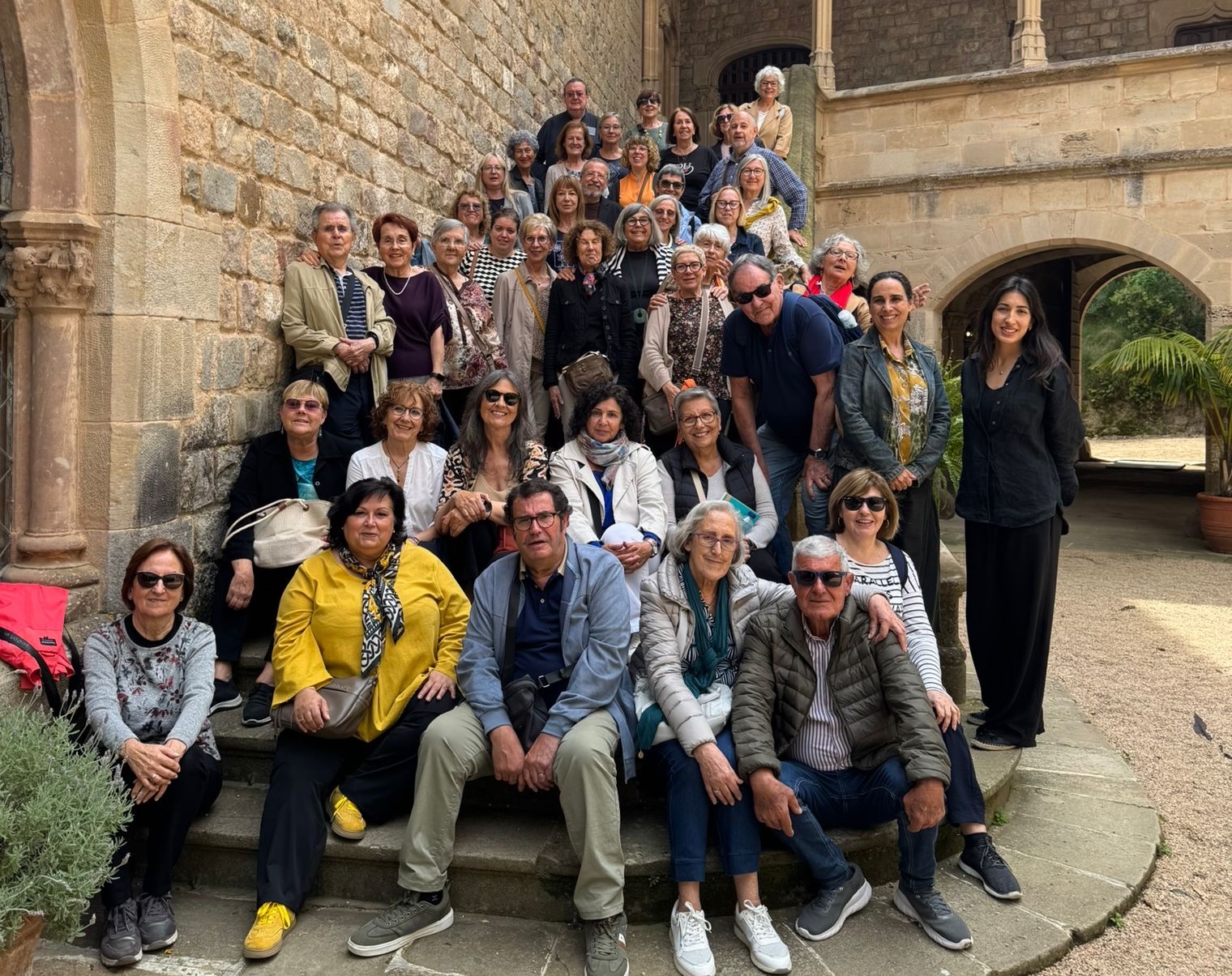 El Club de Lectura de la Biblioteca visita el castell de Santa Florentina a Canet